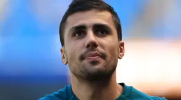 برشلونة ينهي تفاصيل ضم رودري ويحدد موعد انضمامه لصفوف الفريق الكتالوني